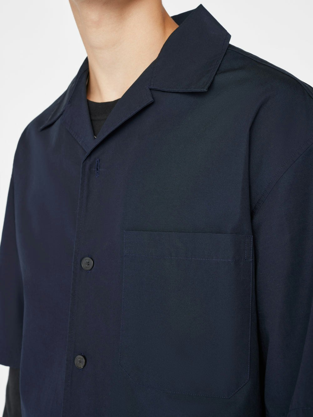 shirt front detail view alt:size